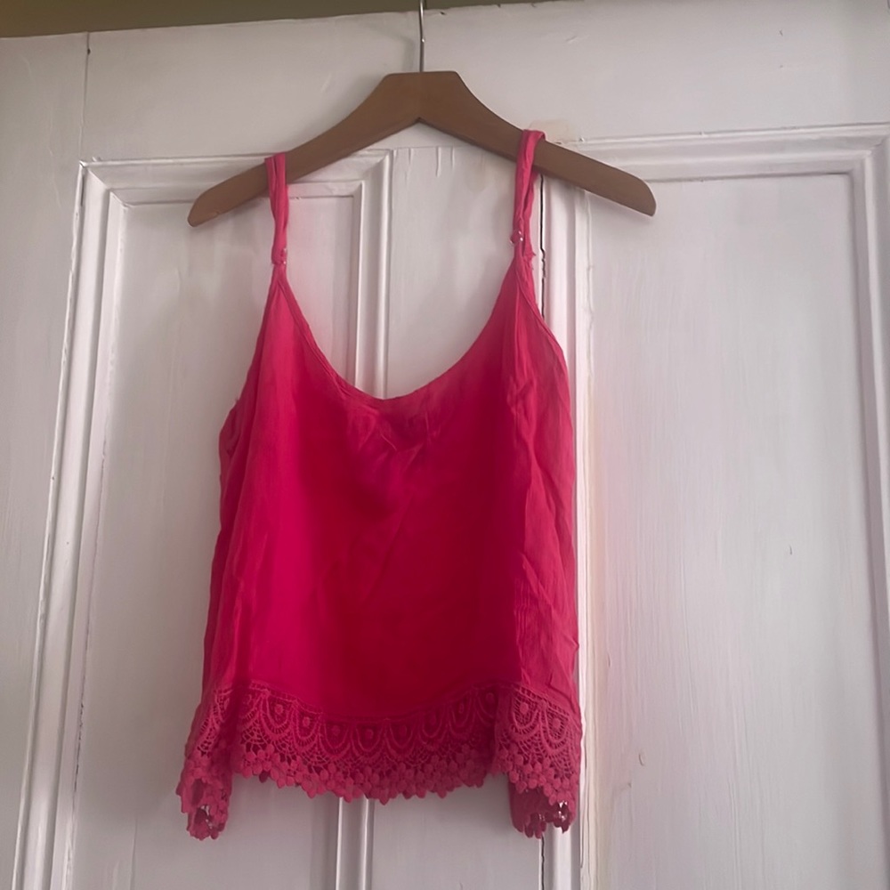 Pink tank cropped top